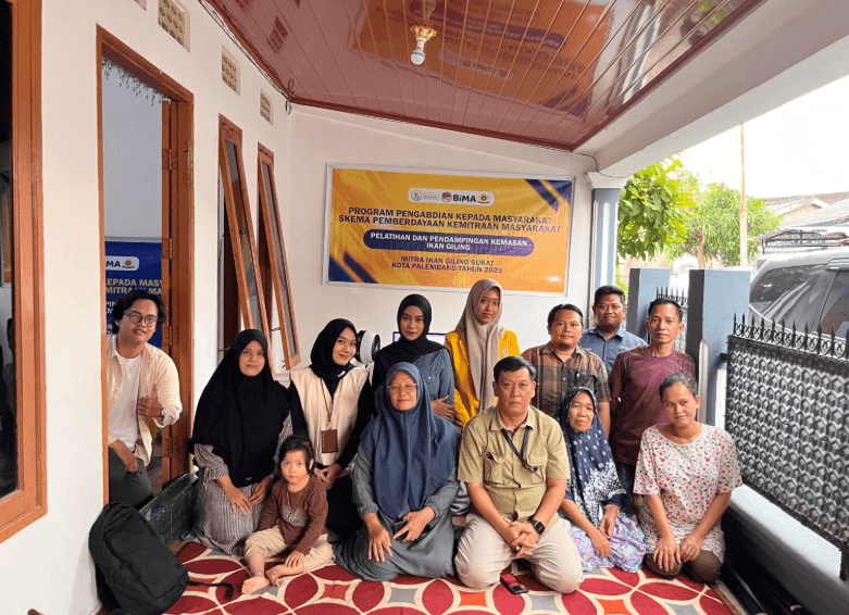 Tim Pengabdian Unsri Tahun 2025 Lakukan Pengabdian kepada mitra UMKM Ikan Giling Sukat di kota palembang